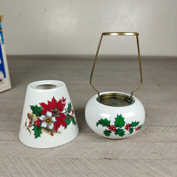 Vintage Porcelain Christmas Miniature Hurricane Candle Lamp Holly Ivy Nevco - Picture 3 of 9